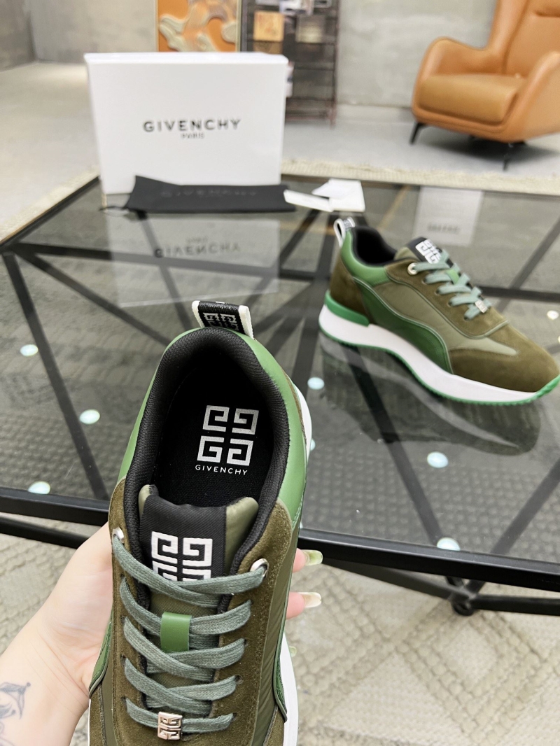 Givenchy Sneakers